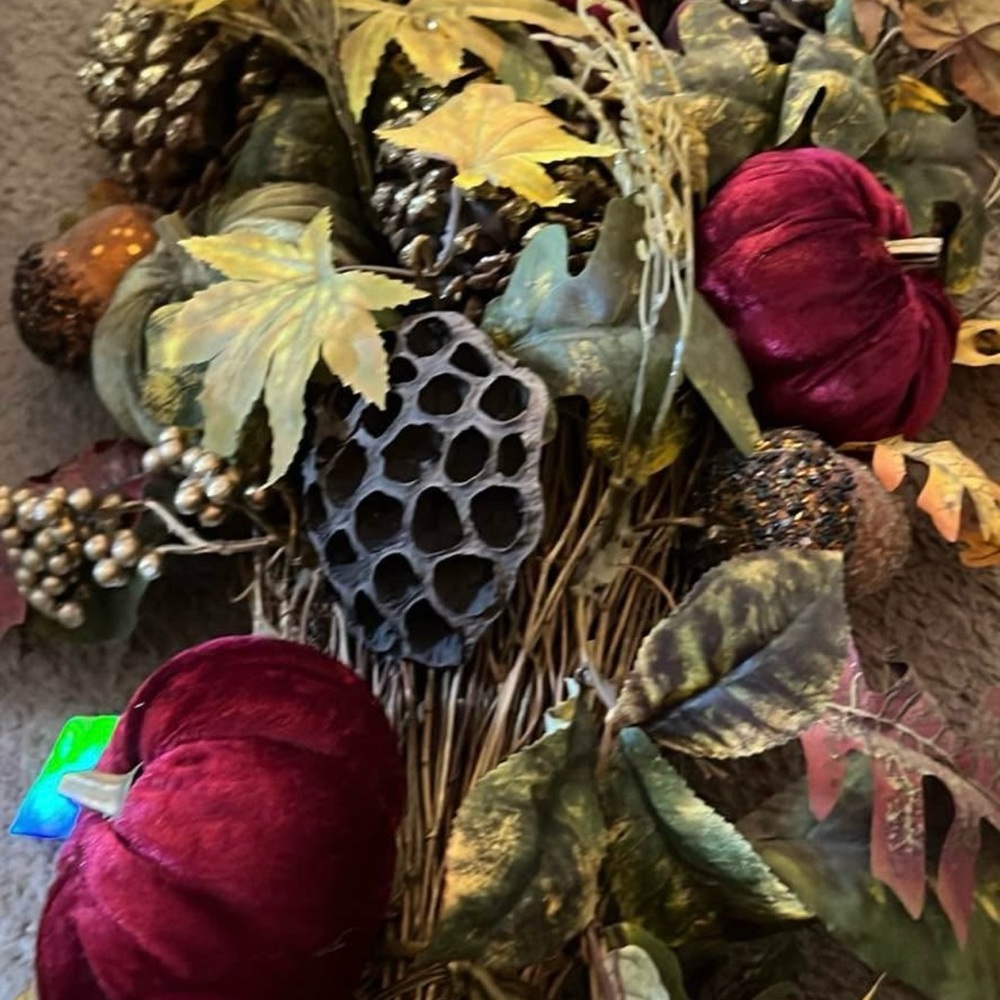 Festive Autumn Wreath/Table Accent